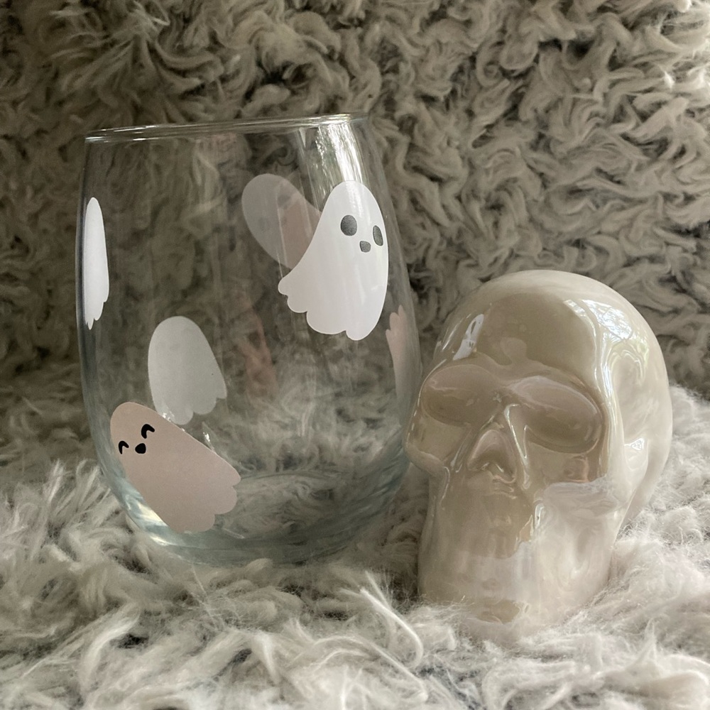 Ghost Wine Glass
